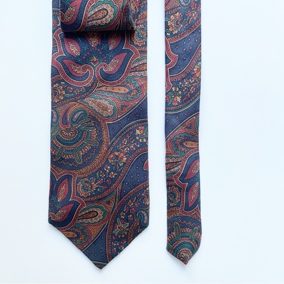Halston Iii Vintage 80’s Italian Silk Paisley Tie